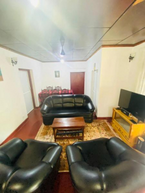 Airport Rest Family cottage